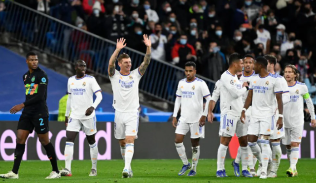 开云平台-关于利物浦战平皇马，提前锁定小组头名的信息