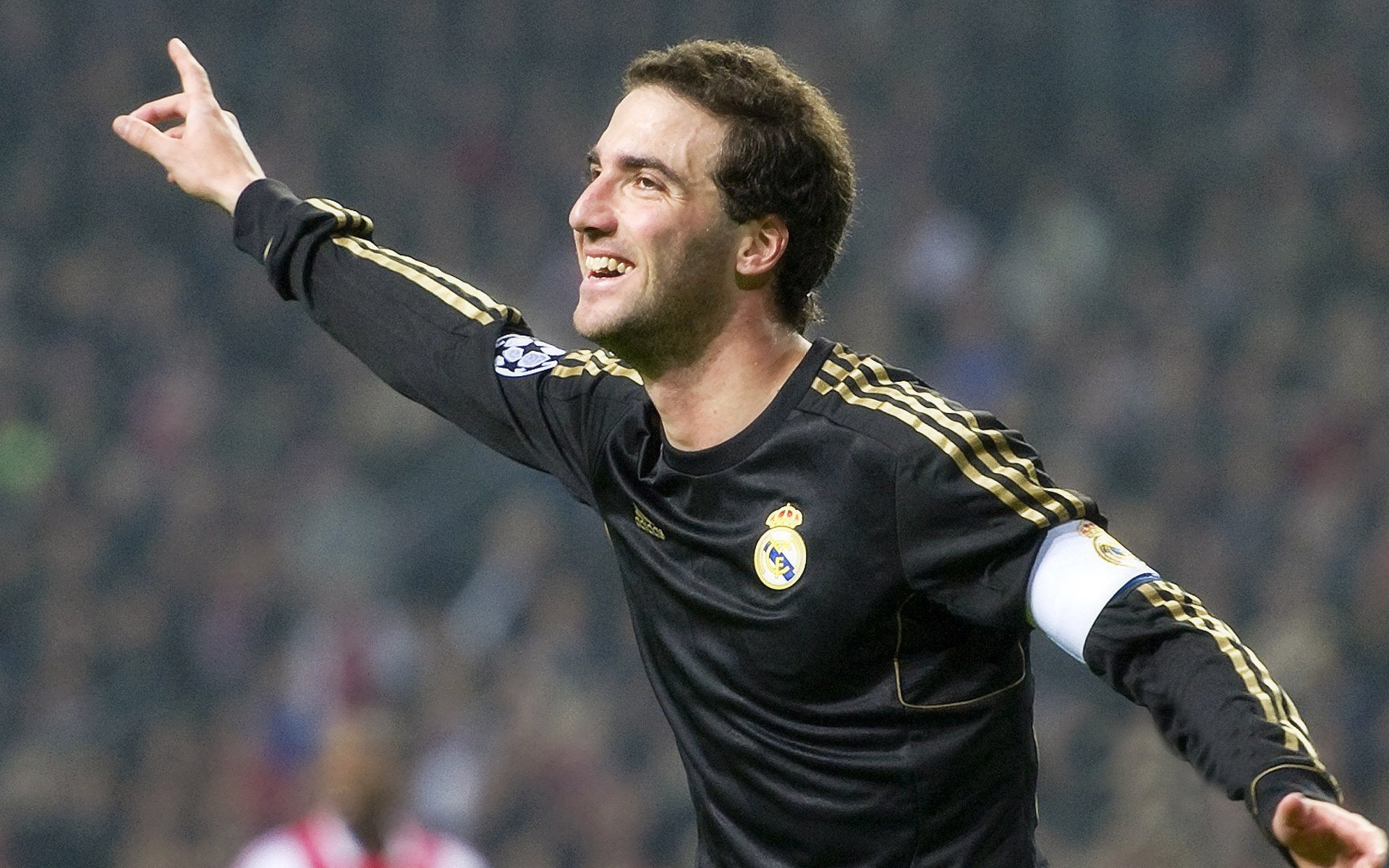 硬仗之王的加冕礼,罗德里如何用罗马式坚韧征服厄瓜多尔式挑战